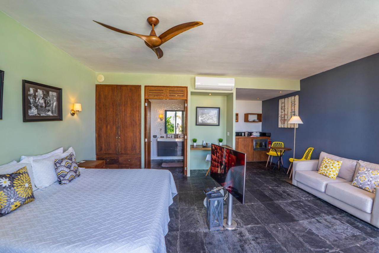 Suites At Sapphire Ocean Club Puerto Vallarta Esterno foto